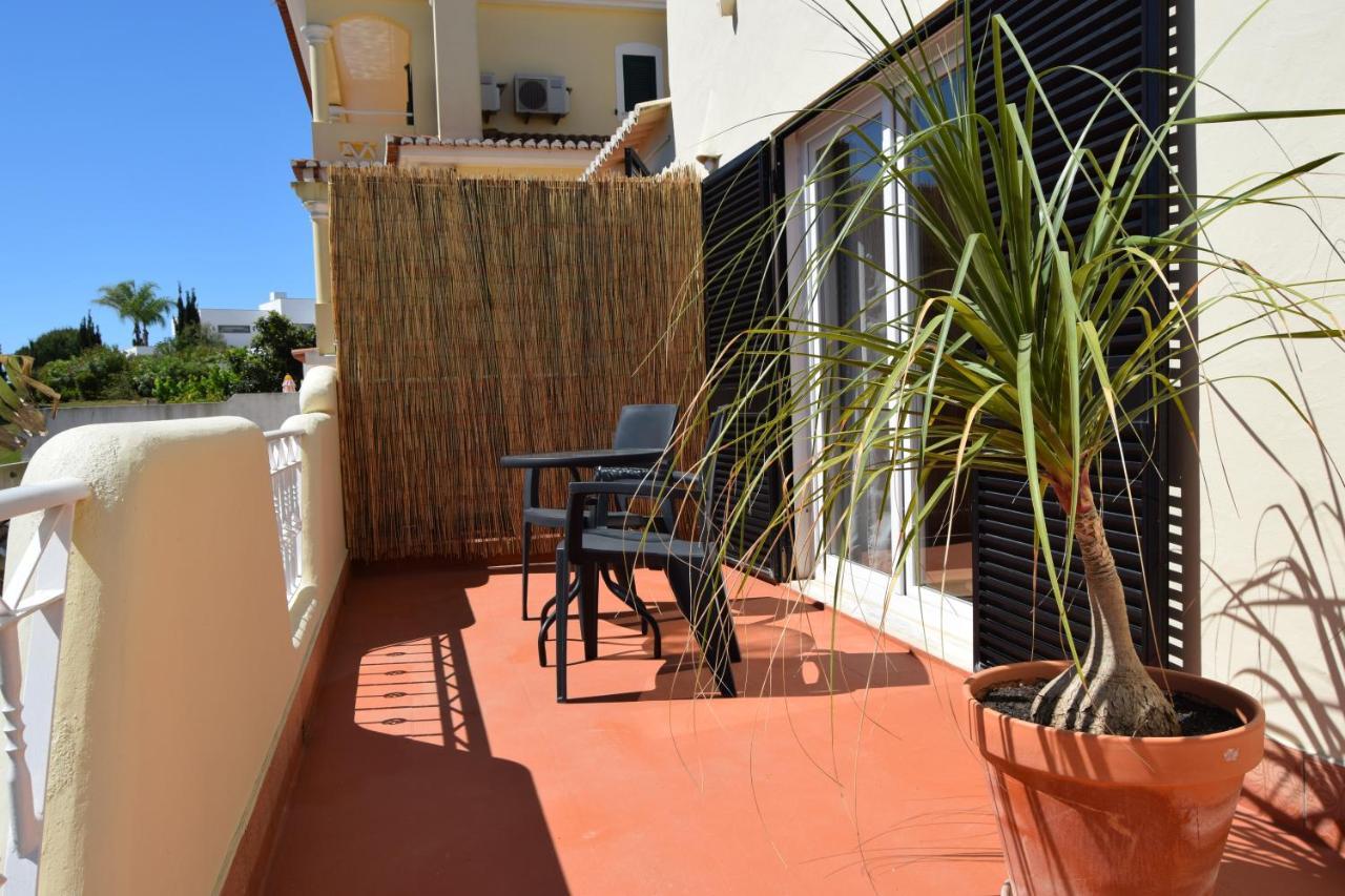 Family House Lagos Exterior foto
